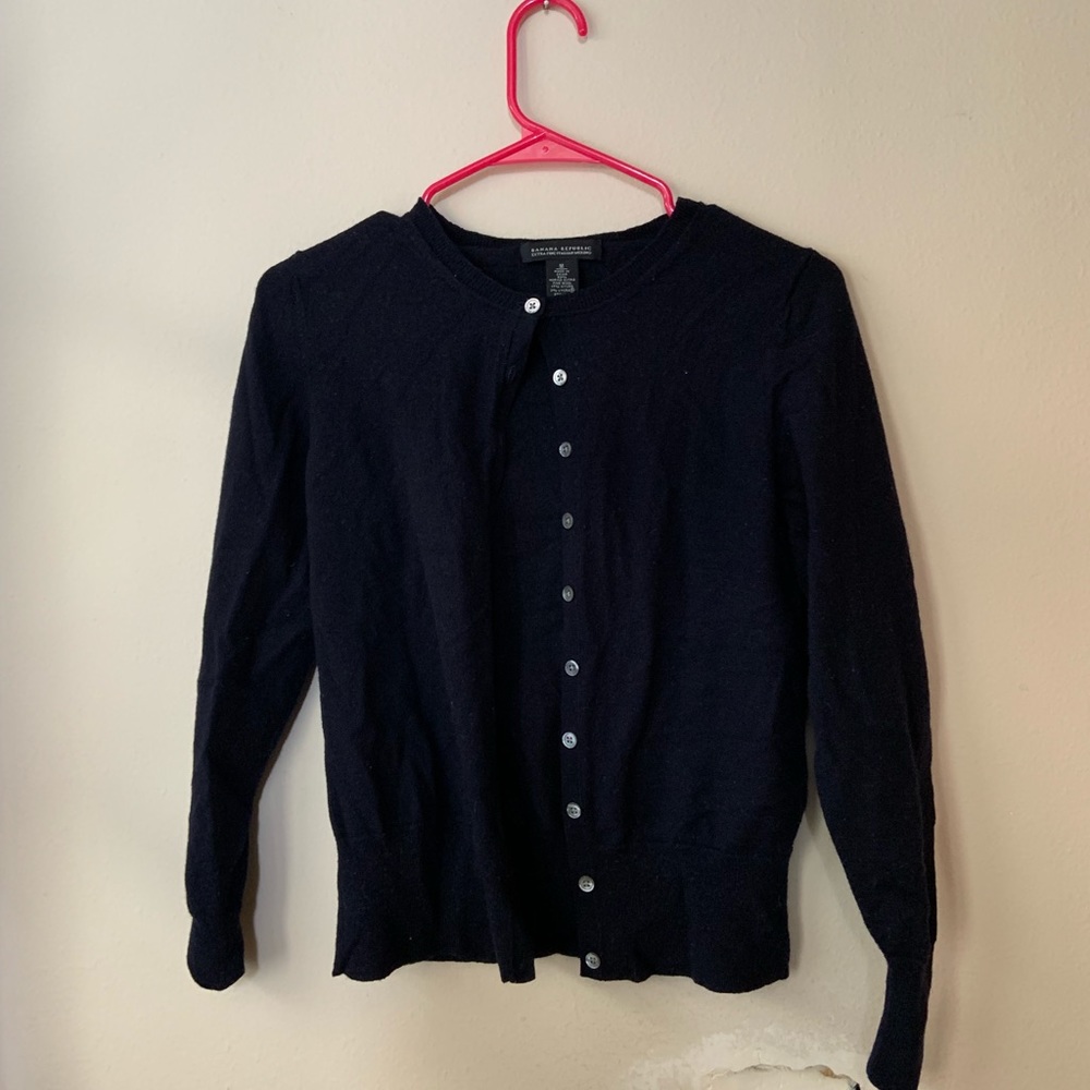 Italian merino! BANANA REPUBLIC